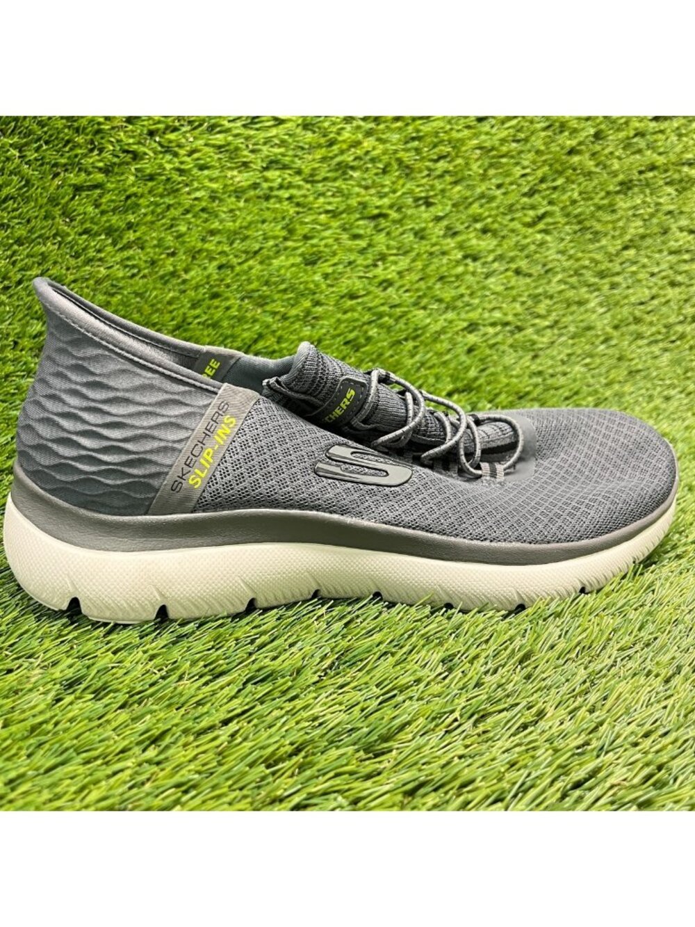 Skechers Summits High Range Mens Size 7.5 Gray Athletic Running Shoes Sneakers